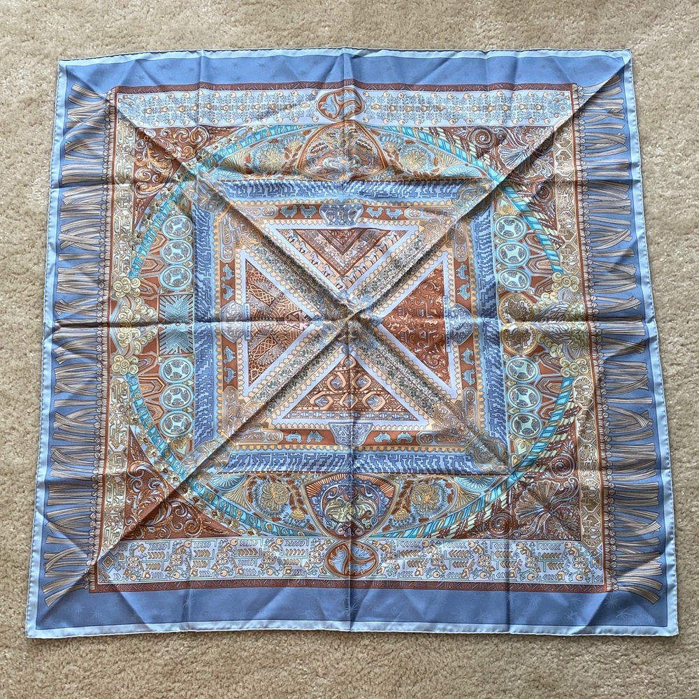Hermes silk scarf 35”